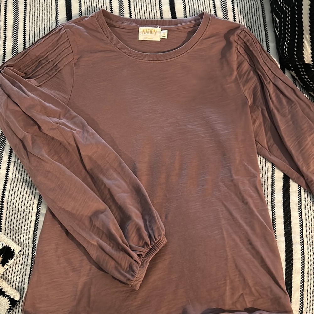 Nation Ltd puffed sleeve top